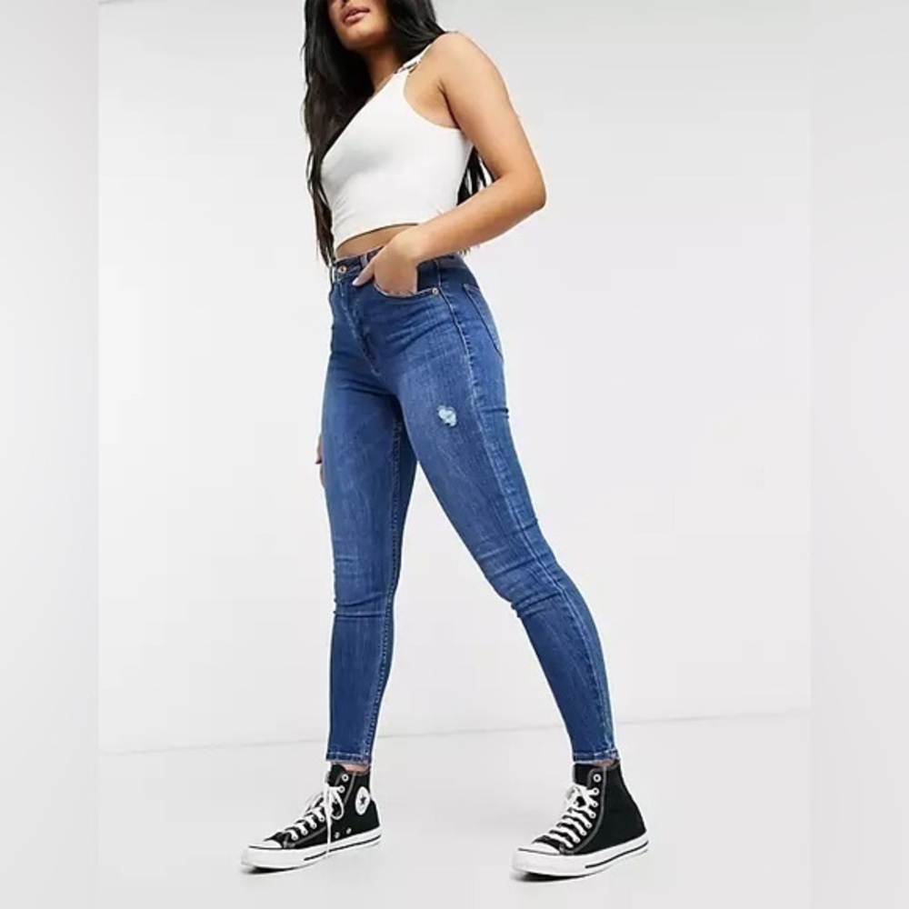 ASOS Bershka Super skinny regular waist jeans stretchy size 8 in medium blue